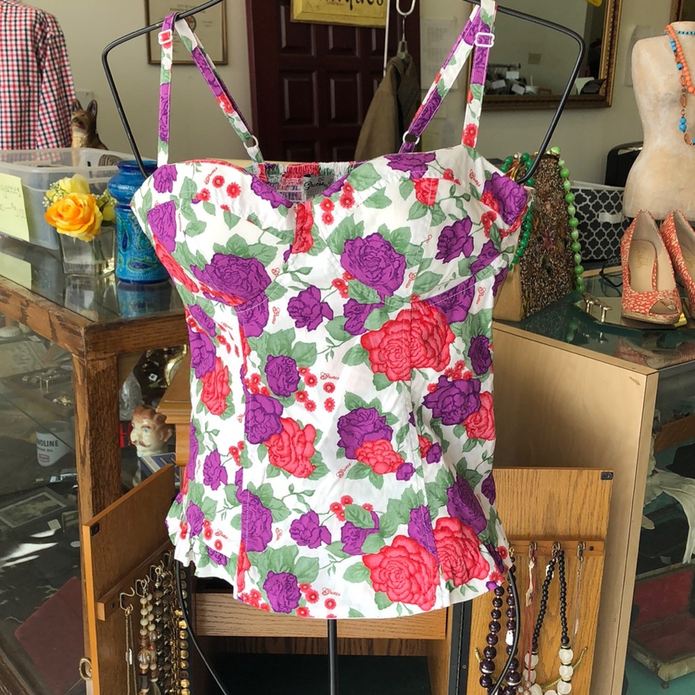 Guess spaghetti strap crop top women’s